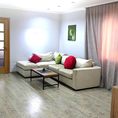 Damaris Apartments คีชีเนา ภายนอก รูปภาพ