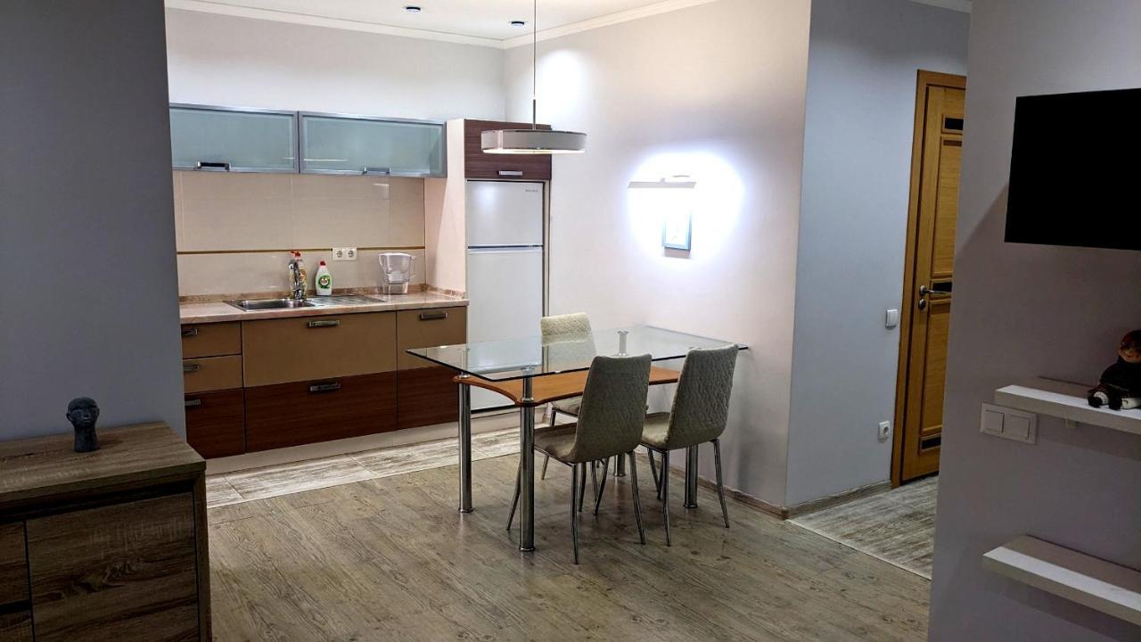 Damaris Apartments คีชีเนา ภายนอก รูปภาพ